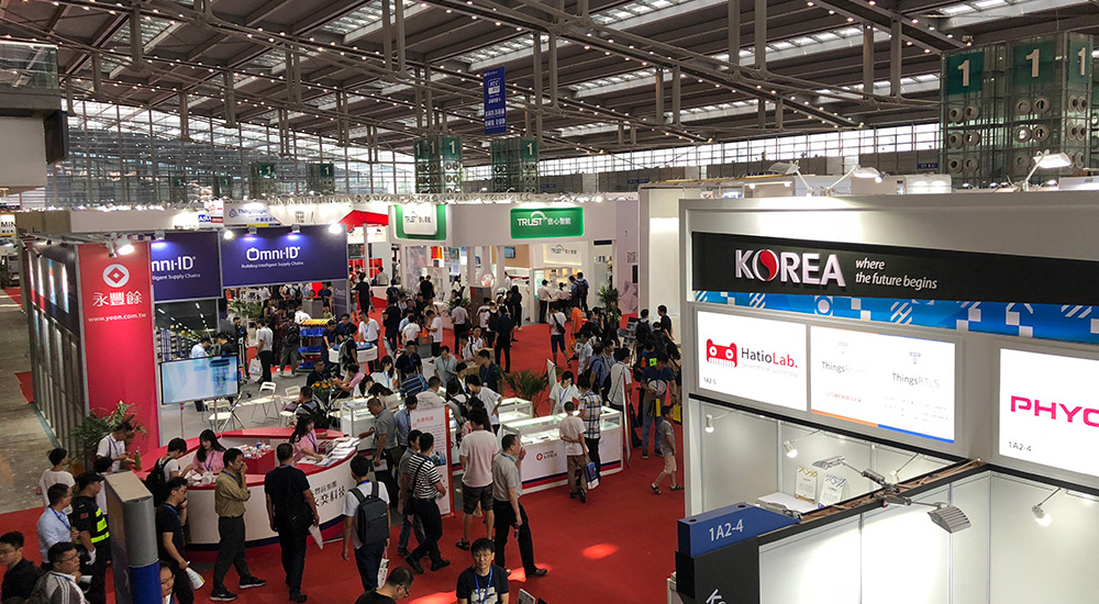 2018���ʮ������������������ļ�չ����ٰ�